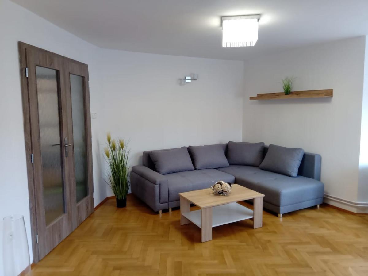 Pod Vezi Appartement Mikulov Buitenkant foto